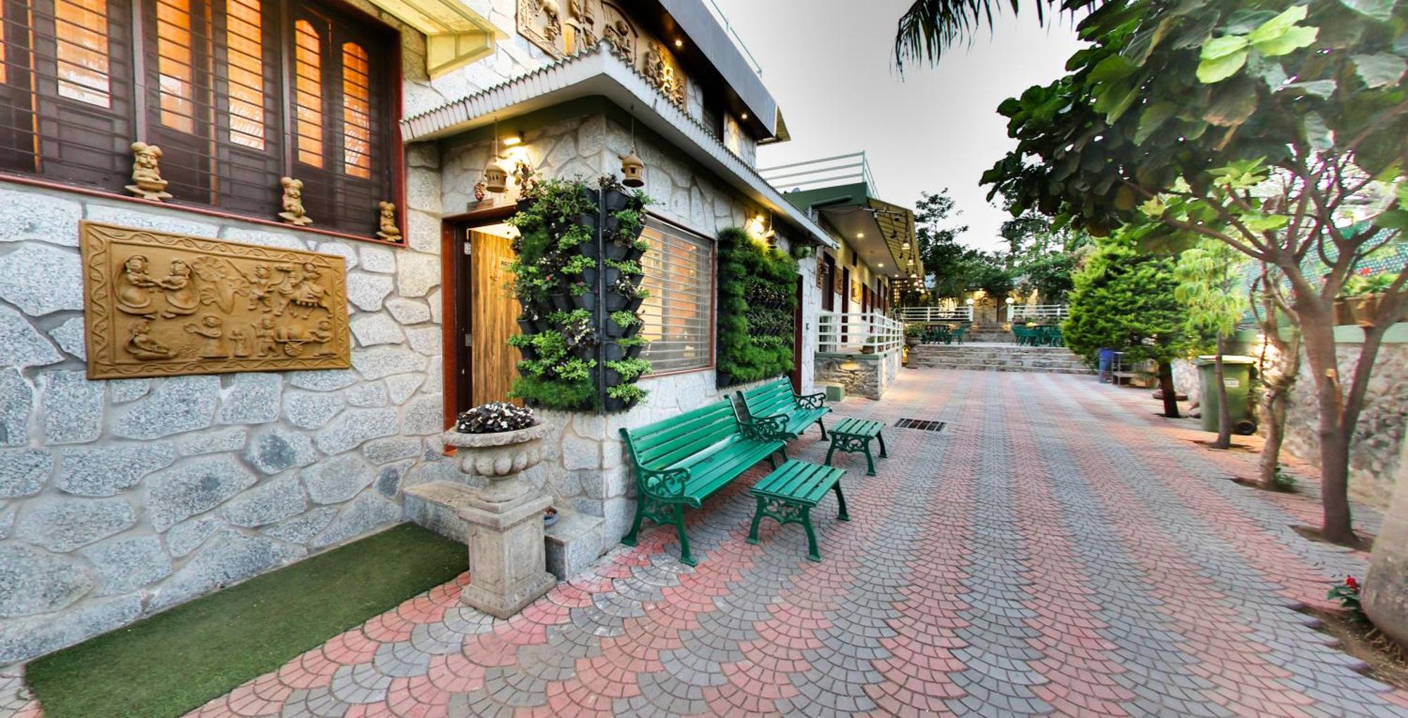 Hari Niwas - A Boutique Garden Resort Маунт-Абу Екстер'єр фото